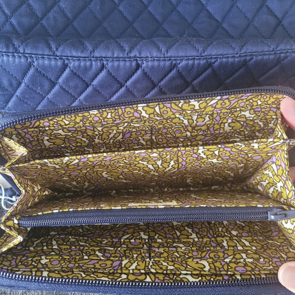 Indigo Blue Vera Bradley Quilted Navy Crossbody Bag and Wallet - Picture 3 of 4